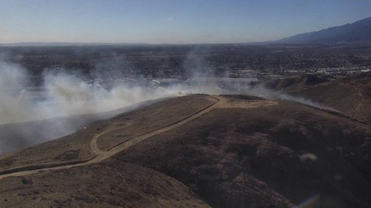 Reportan nuevo incendio en California; fuego amenaza estructuras ACTUALIZACIÓN