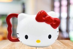 ¡Regalos de San Valentín! Taza de Hello Kitty con descuento en Amazon para el Día del Amor y la Amistad 2025 Foto: Especial