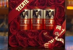 Tecate lanza el "ramo chelero" para buscar la reconciliación el 14 de febrero