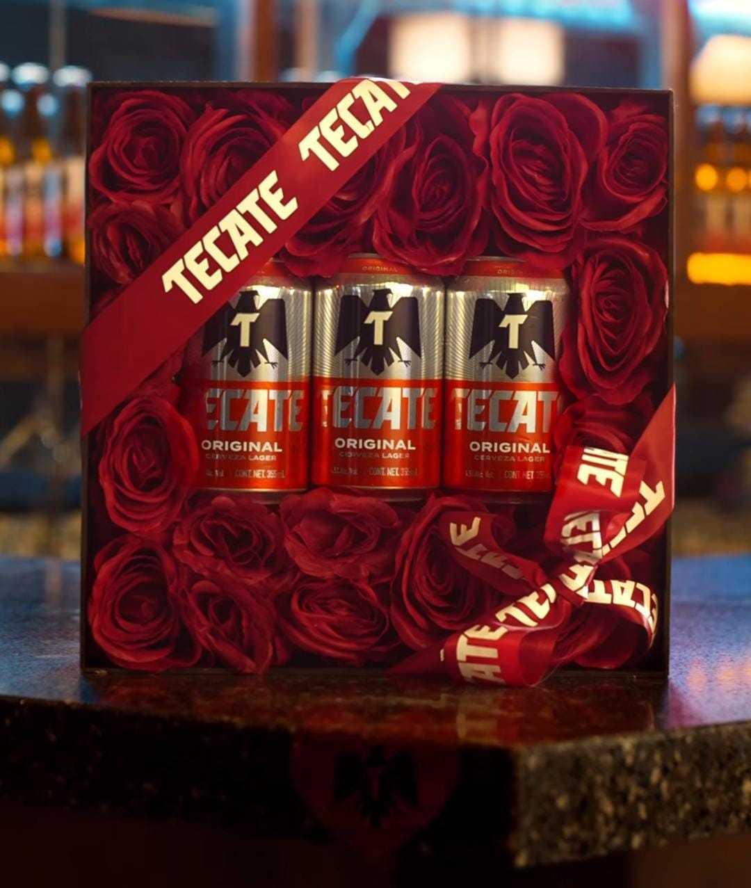 Tecate lanza el “ramo chelero” para buscar la reconciliación el 14 de febrero