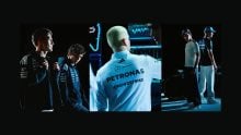 Adidas x Mercedes: La fusión de estilo y velocidad que no puedes dejar pasar Foto: Especial