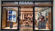 Fossil announces the closure of 50 stores! Here's why