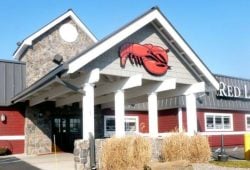 When does Red Lobster's Lobsterfest end?