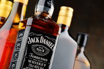 La marca de bebidas alcohólicas Jack Daniel's responde tras "boicot" a sus productos: "Es peor que un arancel"