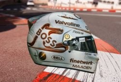 Así es el casco BOSS de Fernando Alonso para el Gran Premio de China 2025 Foto: Especial