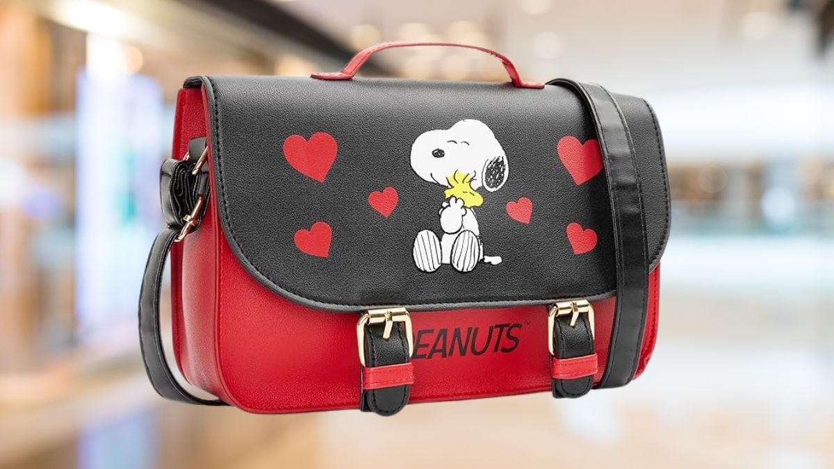 Bolsa Crossbody de Snoopy a un precios especial por el Día de las Madres 2025 en Amazon Foto: Especial