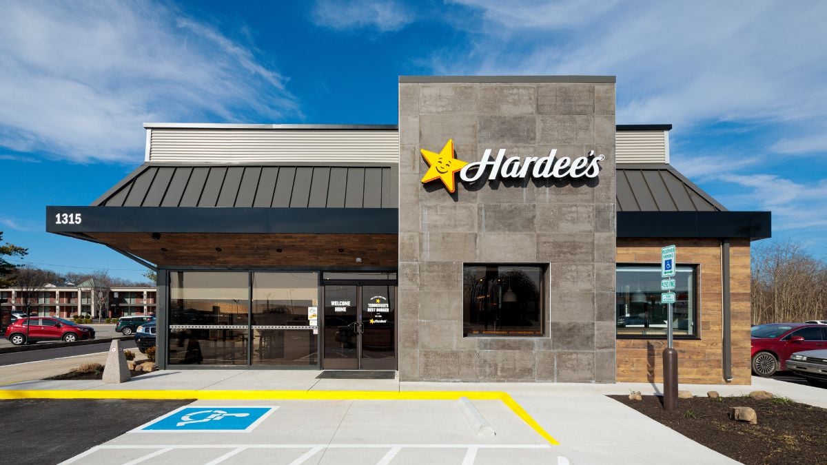 Hardee's could close restaurants in the United States! Here's why