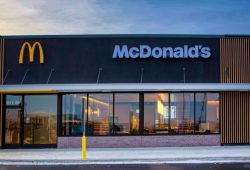 McDonald's will open 900 restaurants in the United States! Check out when and where