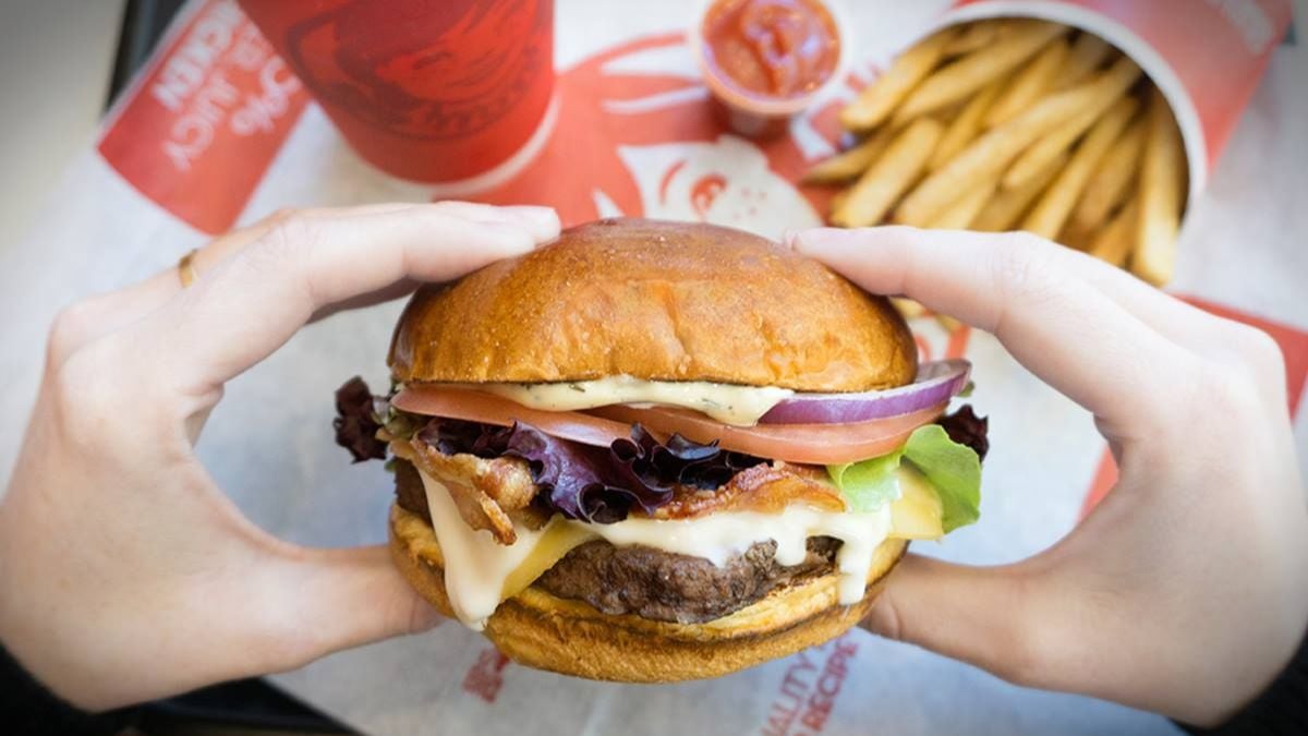 Wendy's burgers are coming to supermarkets! Where can you buy them?