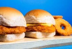 White Castle launches new chicken sandwich! What does it include and when will it go on sale?