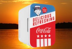 Amazon sorprende con esta mini refrigerador RETRO de Coca Cola a precio especial Foto: Especial