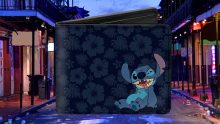 El regalo perfecto para el Día del Padre 2025: Cartera de Stitch para hombre en oferta Foto: Especial