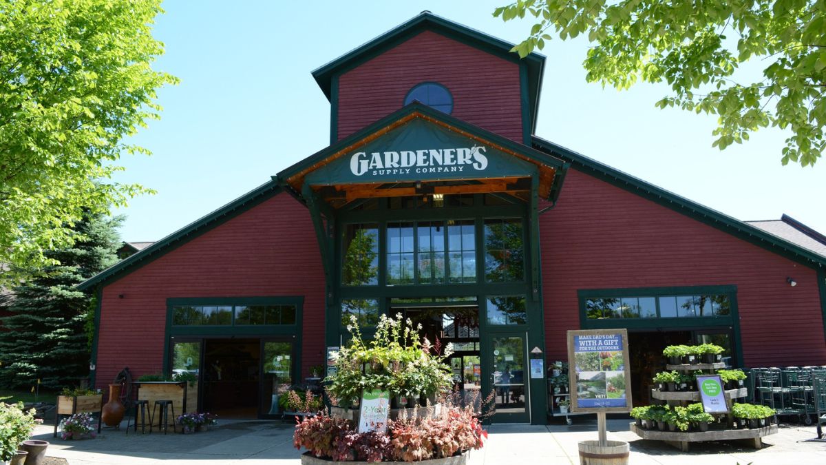 Gardener's Supply Company files for bankruptcy! Will it close its stores?