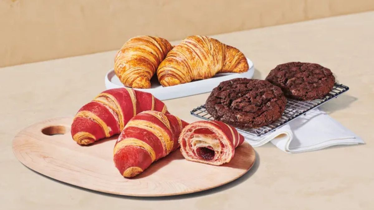 Starbucks will launch new drinks and croissants! When will they arrive?
