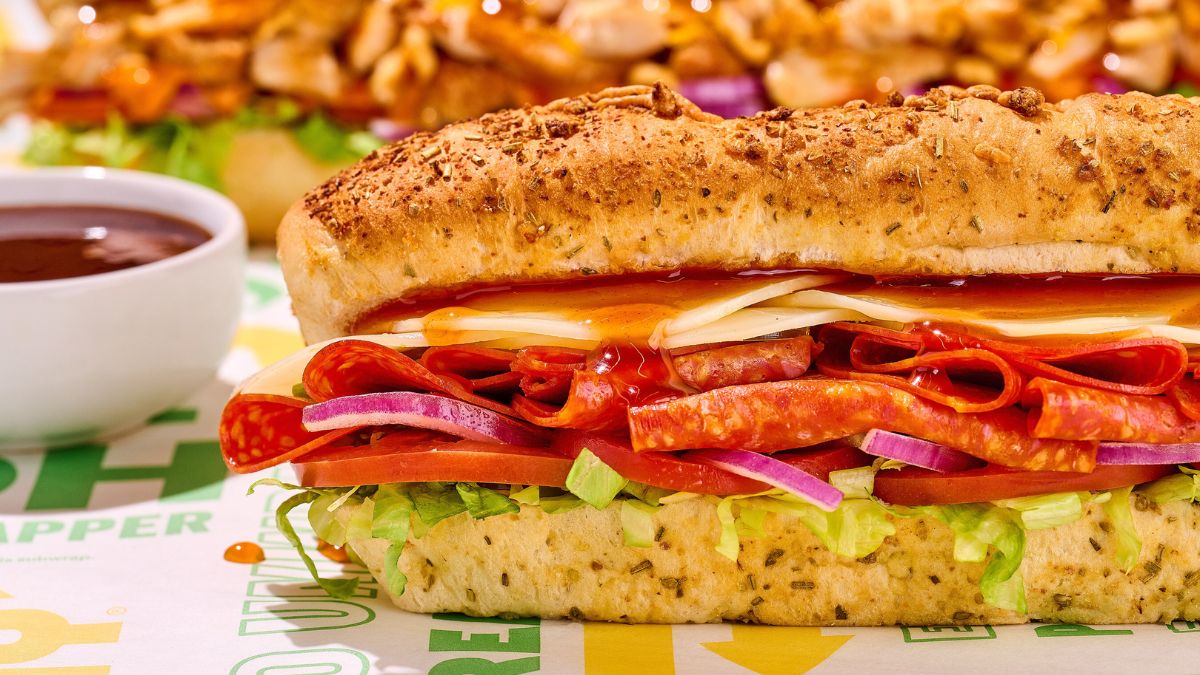 Subway is offering Footlongs for $1! Here's how to get yours