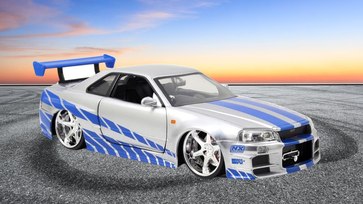 Nissan GT-R34 de Rápido y Furioso en color plateado con oferta única en Amazon Foto: Especial
