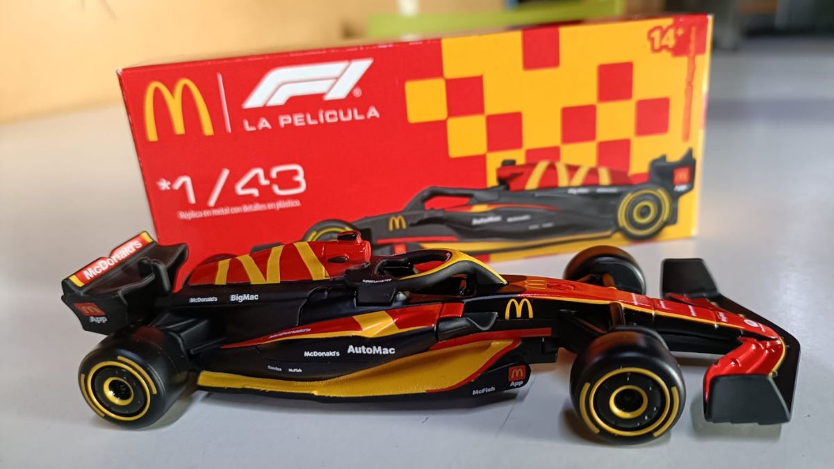 ¿Cuánto cuestan los carritos F1 de McDonalds en Mercado Libre?