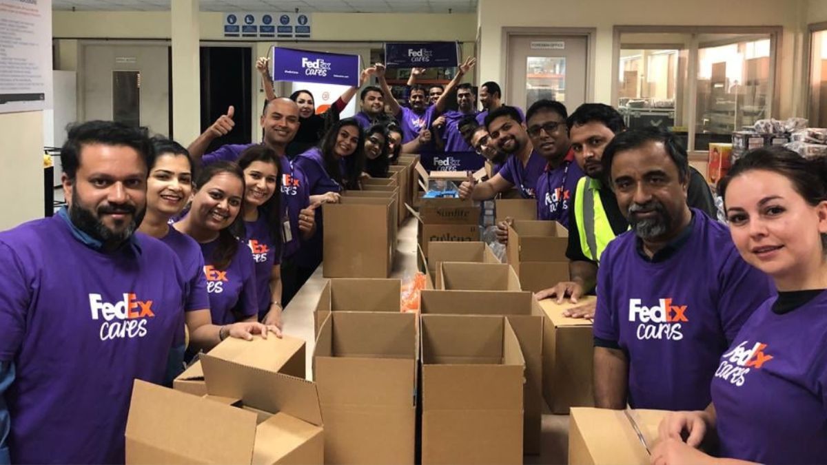 Fedex y Farmacias San Pablo