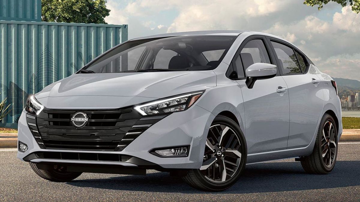 Nissan Versa 2025