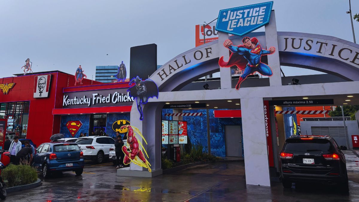 La Liga de la Justicia llega a KFC: Ubicación del restaurante temático y cuánto tiempo estará Foto: Antonio Miranda