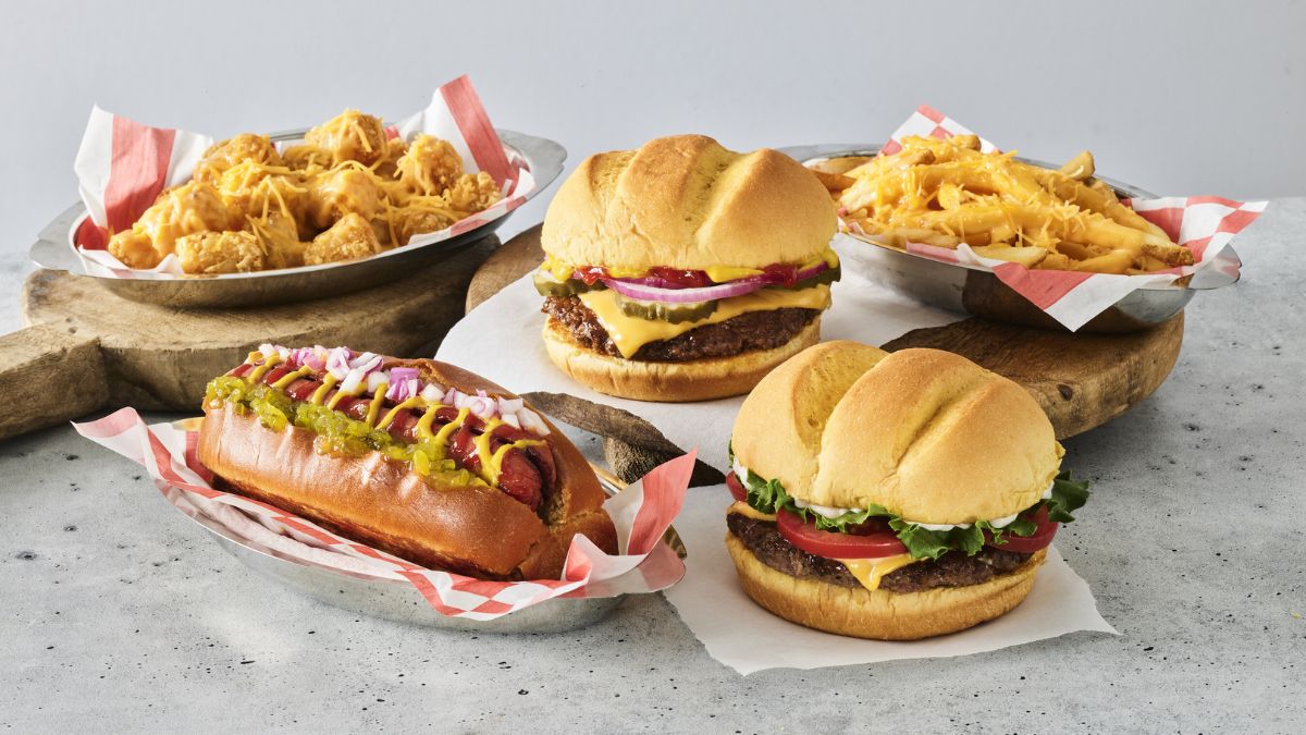 Smashburger launches new summer menu! What's included?