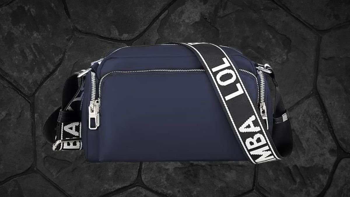Bolso Bimba y Lola Crossbody en Amazon a precio de locura: Menos de 150 pesos Foto: Especial