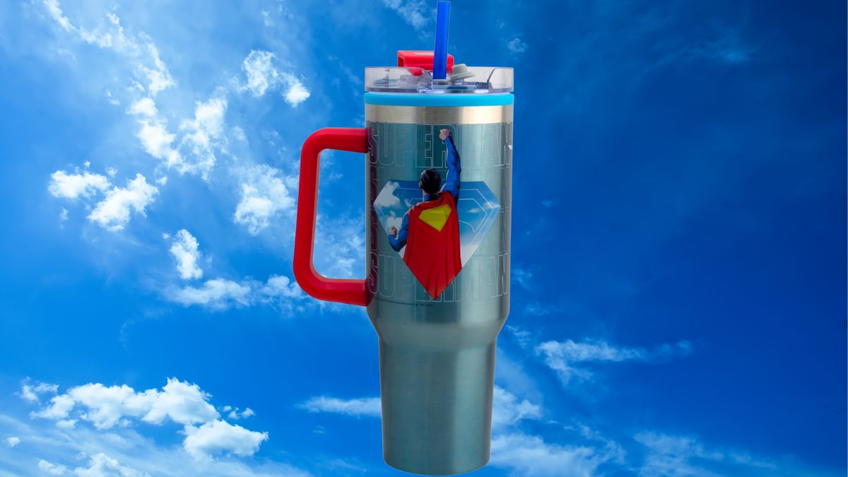 Vaso tipo Stanley de Superman a un precio que no vas a creer en Amazon Foto: Especial