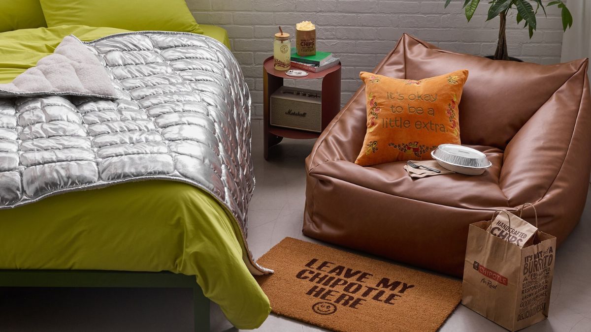 Chipotle launches back-to-college collection! This includes
