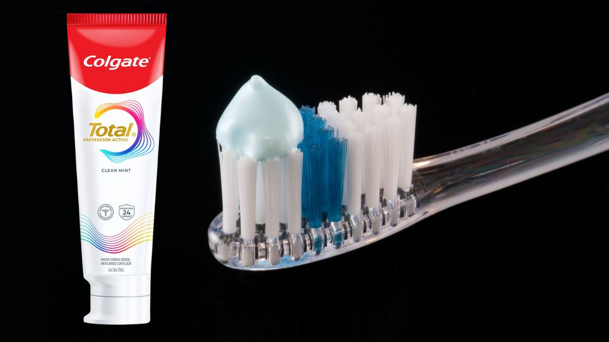Colgate Total Clean Mint canva colgate