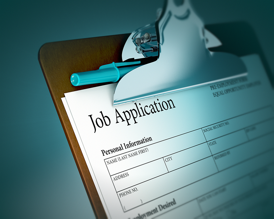 Nueva ley prohíbe ghosting laboral y obliga a incluir rango salarial en ofertas