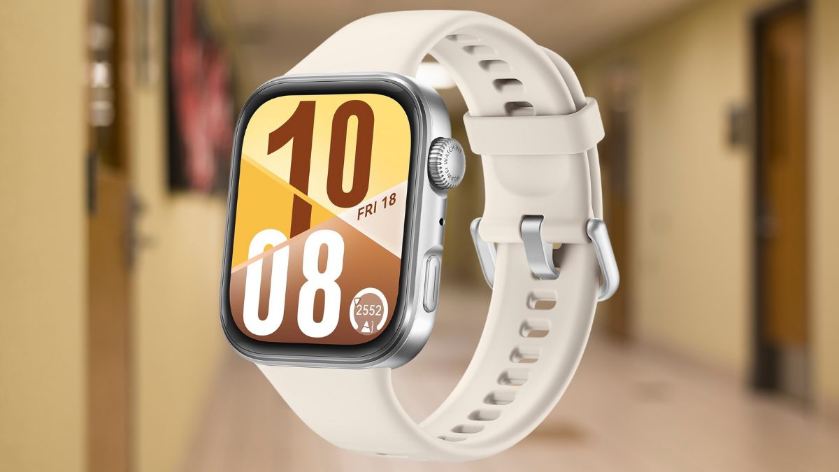 Regreso a clases 2025: Huawei Watch FIT 4 en blanco a mitad de precio Cortesía: Marca / Canva