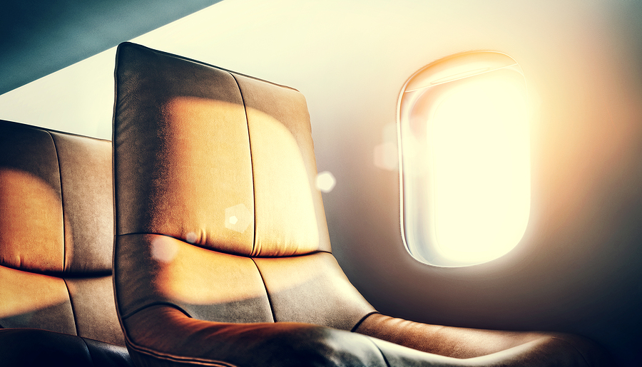 GAP y BÉIS presentan sudadera inflable pensada para viajes en avión