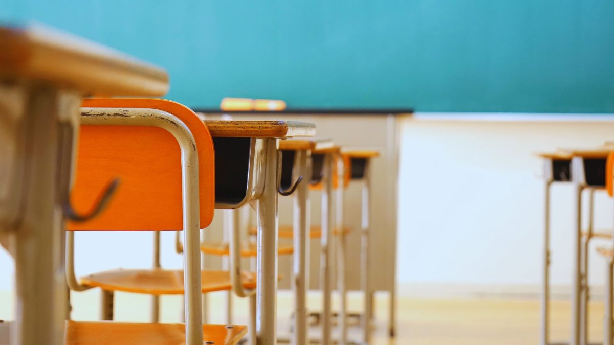 ¿Cuándo es el regreso a clases 2025 en preparatoria? Te damos la fecha exacta Foto: Canva