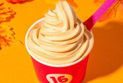 16 Handles is bringing back one of its most popular fall flavors! Check it out!