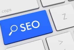 seo aeo prompts ia