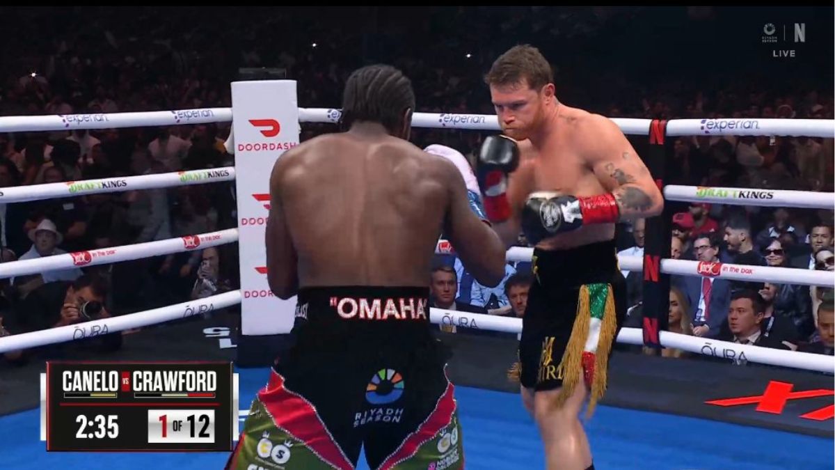 ¿Qué marca vistió al Canelo Álvarez durante su pelea contra Terence Crawford?